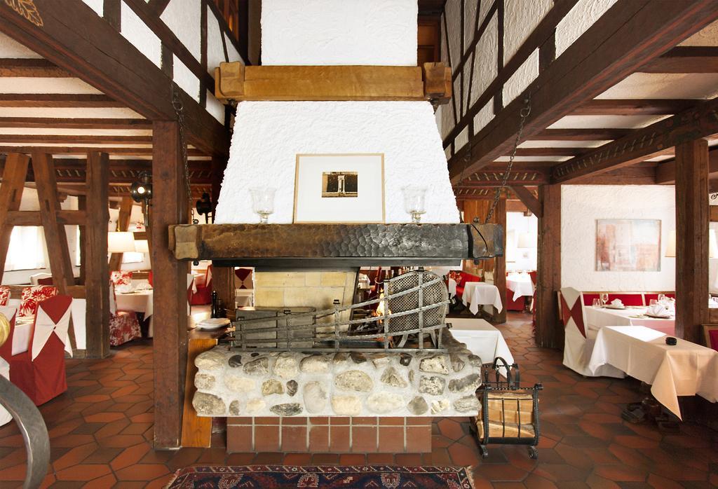 Romantik Hotel Johanniter-Kreuz อูเบอร์ลิงเงน ภายนอก รูปภาพ
